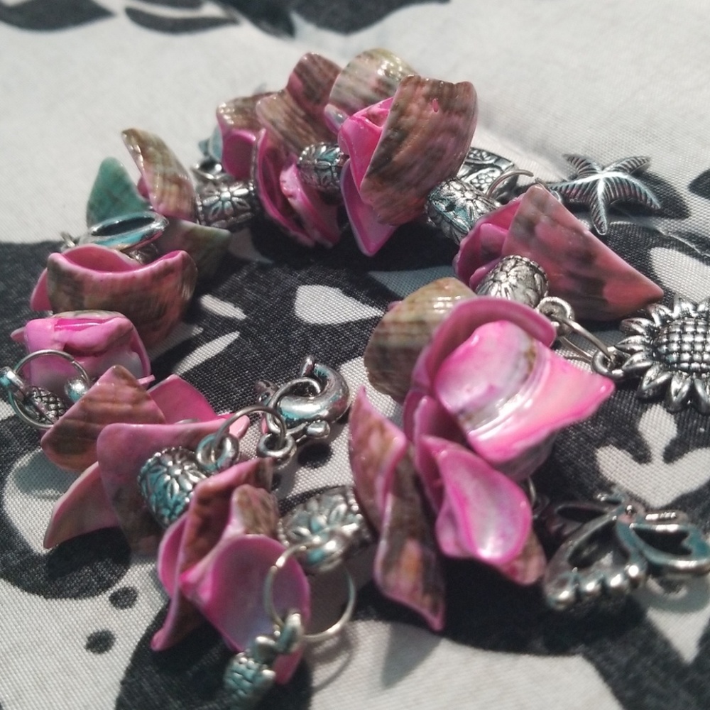 Pink Sea Shell Charm Bracelet from Fiji Island